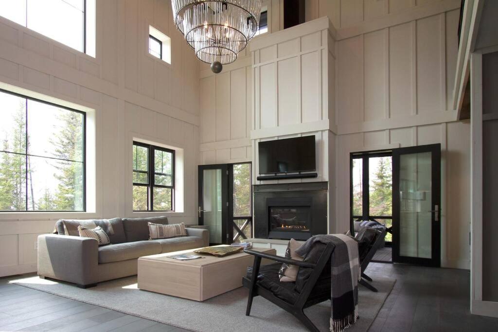 New Rustic Modern Cabin At Lutsen Mountains Экстерьер фото